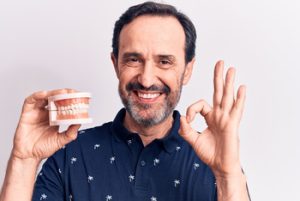 How Much Do Dentures Cost cleaning